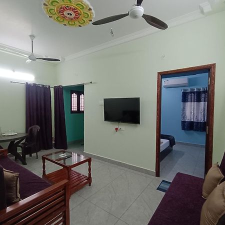 Sk Villa Homestay ポンディシェリ エクステリア 写真